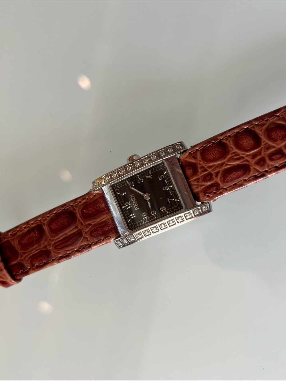 Vintage Fendi Watch Set with interchangeable Straps - Picture 4 of 16